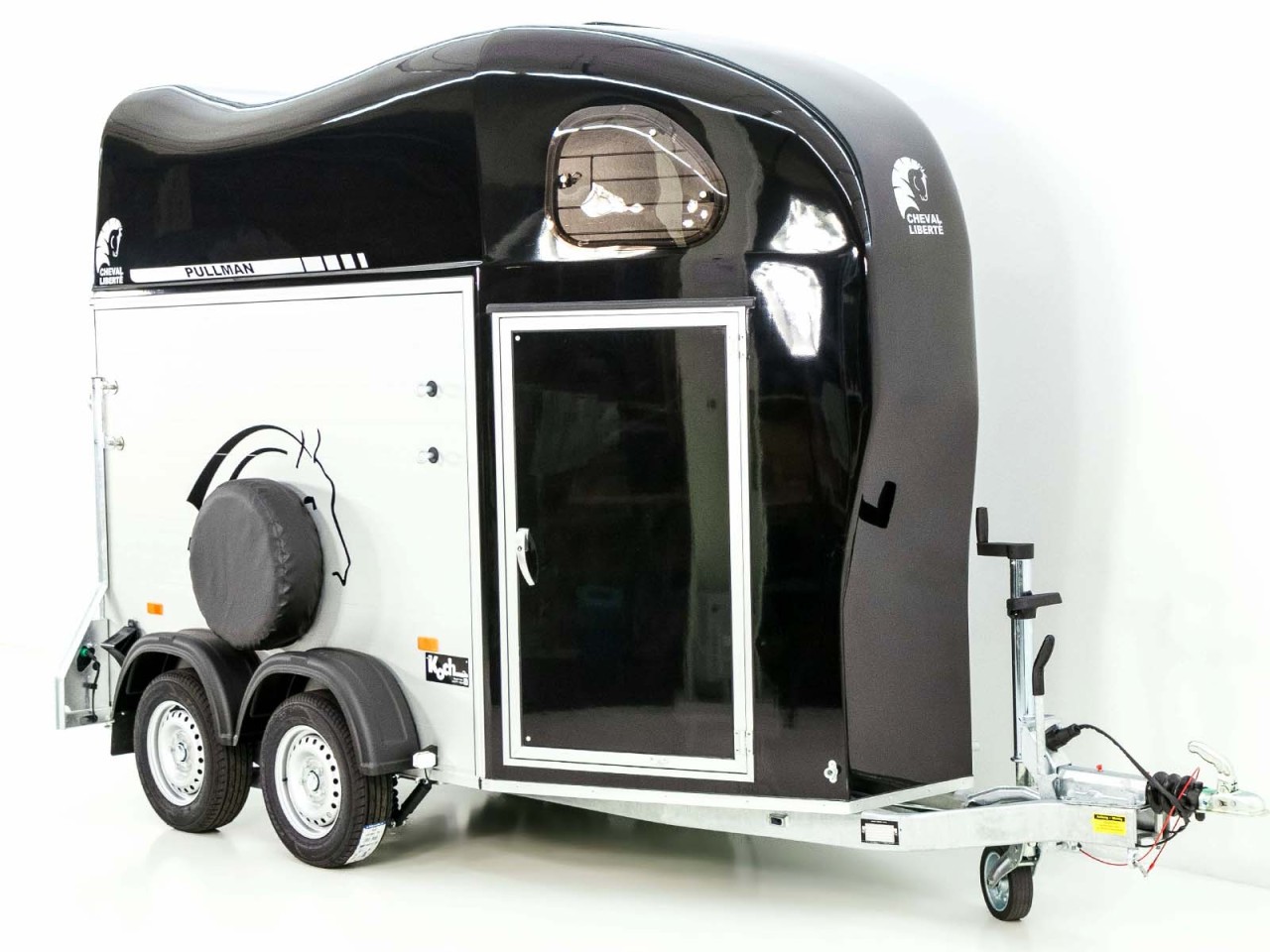 Cheval Liberte Remolque para caballos GOLD One 1,5er, Pullmann-Tren de rodaje, Guadarnés, negro-Nuevo