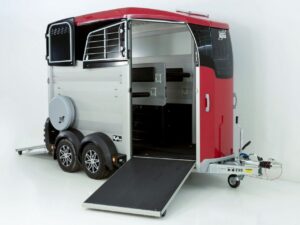 Ifor Williams Remolque para caballos HBX 511-Salida frontal-nuevo modelo-rojo-Nuevo