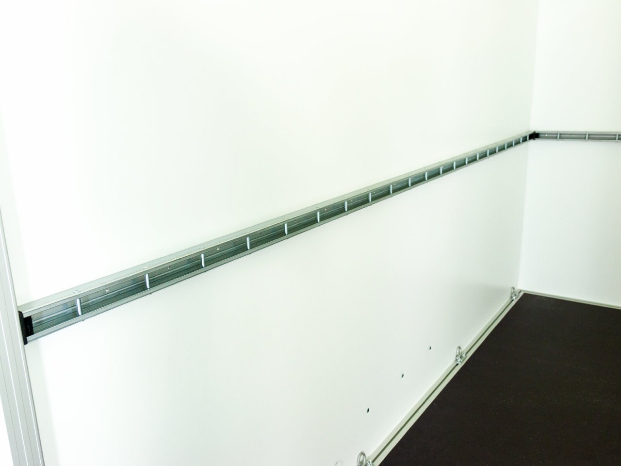 Unsinn Remolque cerrado UKU 157x305cm Altura:194cm 2,0t, Rampa-Nuevo - Imagen 5
