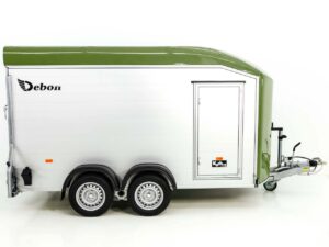 Debon Remolque cerrado Roadster C700 179×378 Altura:201cm 2,6t, Alu, Polybug, Puerta, verde oliva-Nuevo