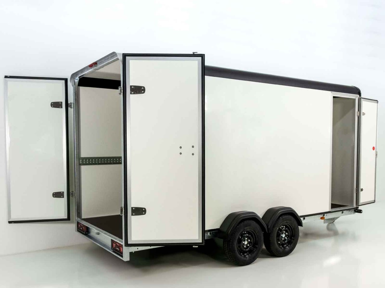 Henra Remolque cerrado Black Xpert 183x365cm H:220 3,5t-Puerta-Nuevo - Imagen 2