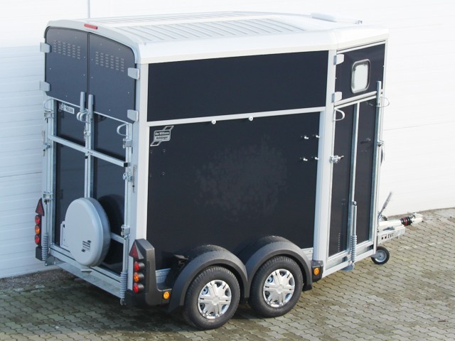 Ifor Williams Remolque para caballos HB506-Salida frontal-Combinación de portones-negro-Nuevo - Imagen 2