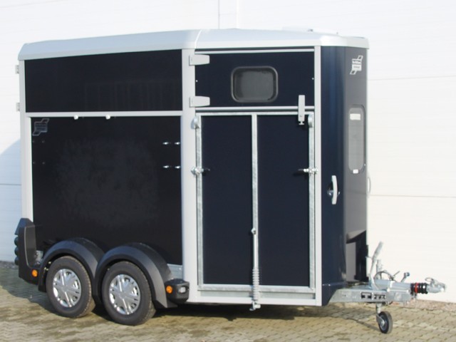 Ifor Williams Remolque para caballos HB506-Salida frontal-Combinación de portones-negro-Nuevo - Imagen 3