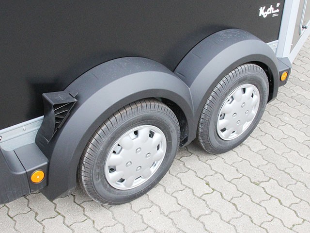 Ifor Williams Remolque para caballos HB506-Guadarnés-negro-Nuevo - Imagen 11